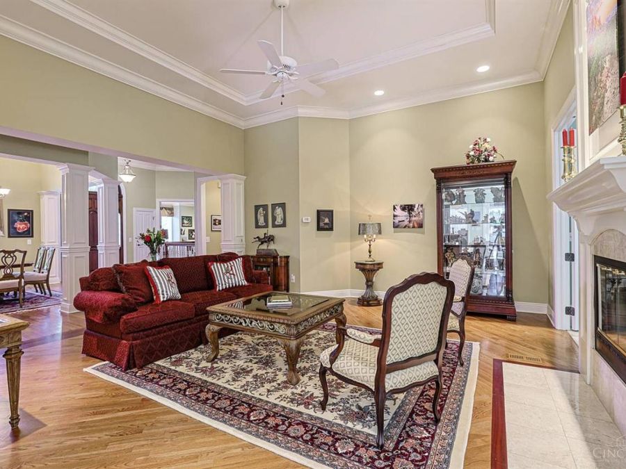 35 Frick Court, Glendale, OH 45246 Photo 7