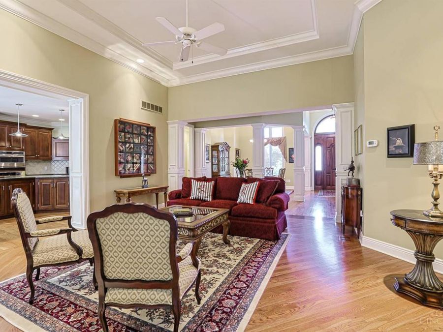 35 Frick Court, Glendale, OH 45246 Photo 8