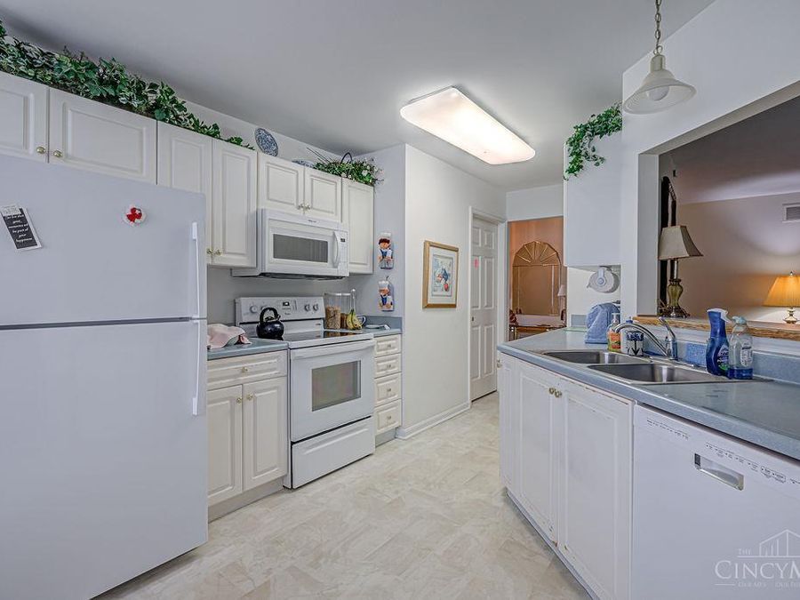 3770 Durango Green Drive, Miami Township, OH 45002 Photo 11