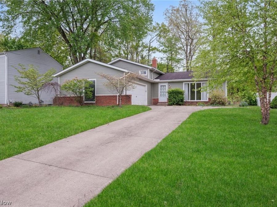 3920 Skyview Drive , Brunswick, OH 44212 Photo 1