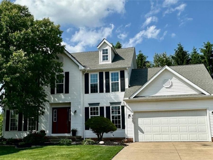 4297 Brookview Court , Uniontown, OH 44685 Photo 1