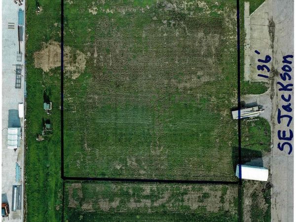 108 SE 6Th Street, Greenfield, IA 50849