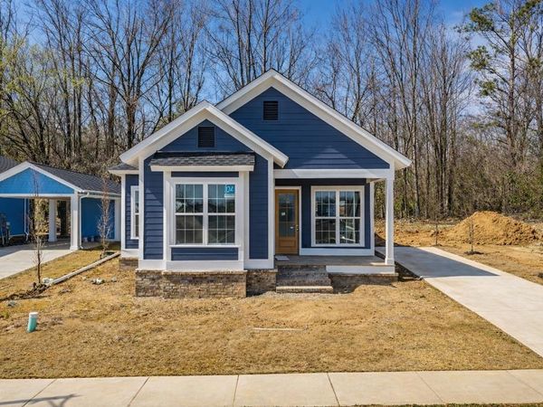 1104 Coliseum, Taylor, MS 38673