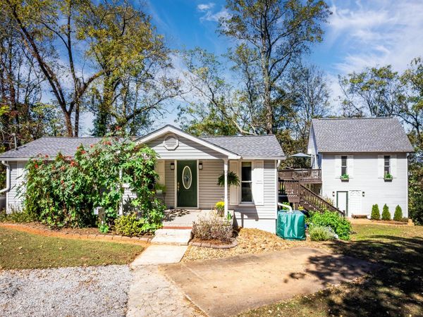 6572 Fairview Road , Hixson, TN 37343