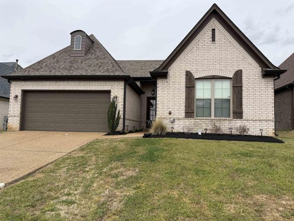 65 HIDDEN MEADOWS LN , Oakland, TN 38060
