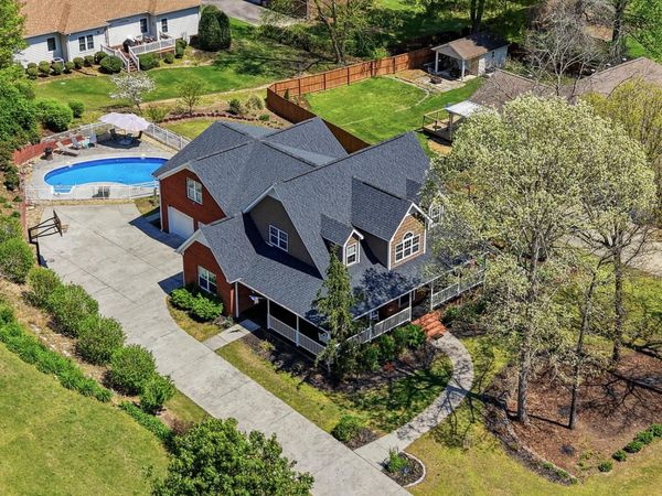 3216 Leona Drive , Rocky Face, GA 30740