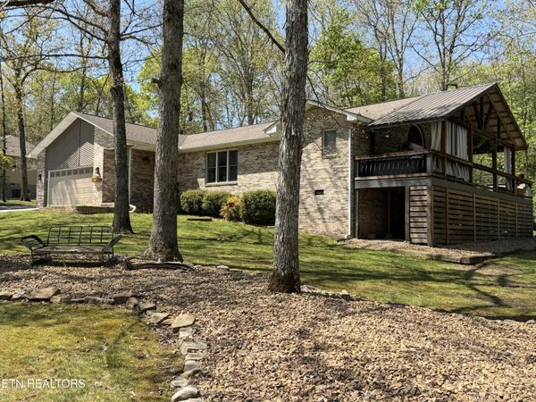30 Cardinal Loop , Crossville, TN 38555