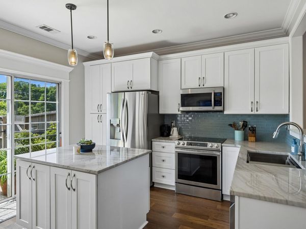 521 Old Towne Dr , Brentwood, TN 37027