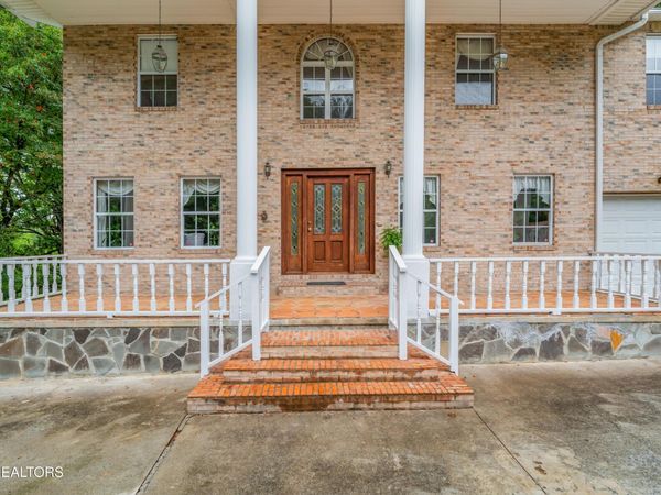 233 Duncan Hollow Rd , Harriman, TN 37748