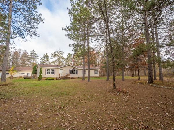 15229 County Road 13 , Menahga, MN 56464