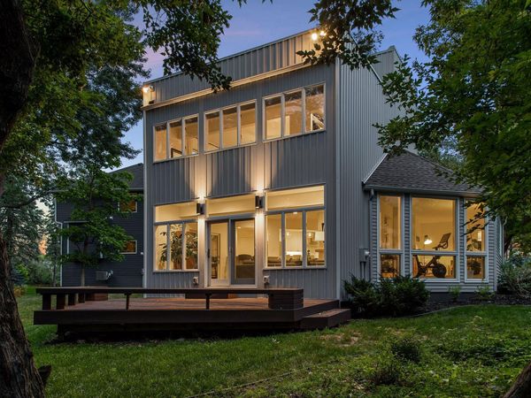 408 Turnpike Road , Golden Valley, MN 55416
