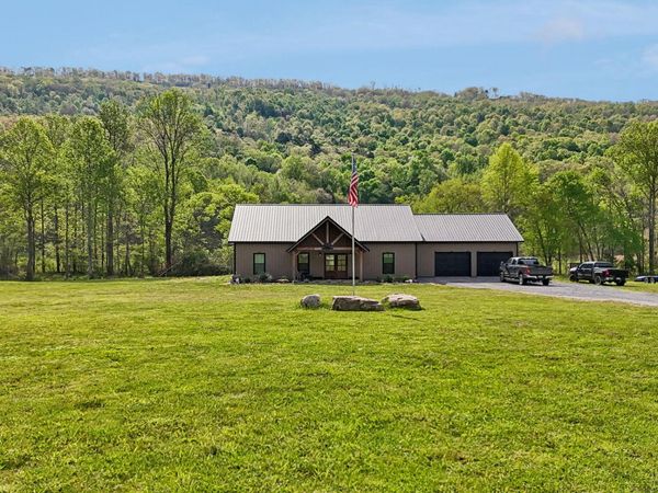 11438 County Road 91 , Bryant 35958