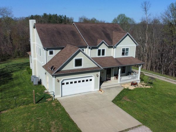 46400 St Rt 160 , Vinton, OH 45686