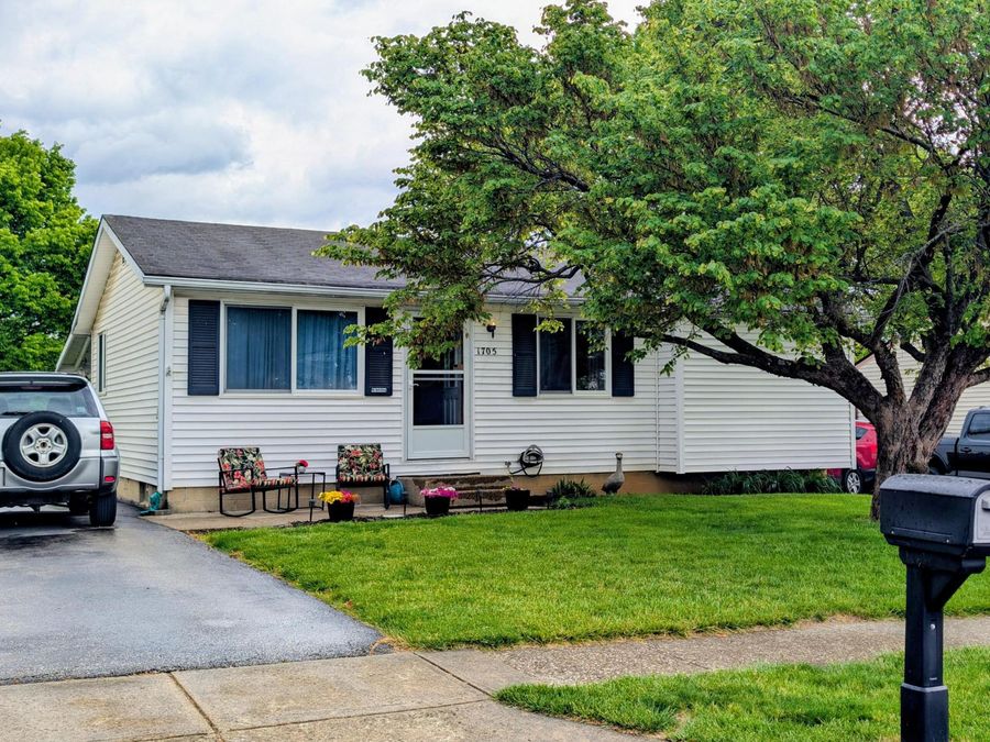 1705 Ripplebrook Road , Columbus, OH 43223 Photo 1