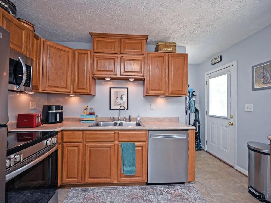 521 Denmark Drive, Union Township, OH 45244 Photo 13