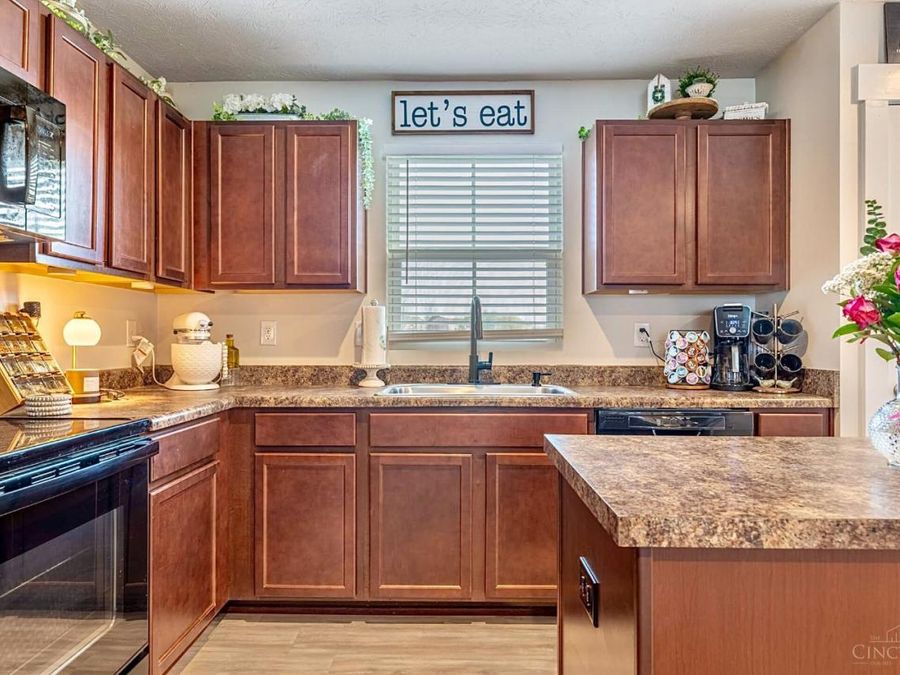 1390 Acadia Avenue, Harrison, OH 45030 Photo 7