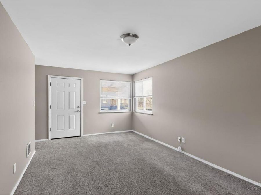 700 Wilbud Drive, Cincinnati, OH 45205 Photo 13