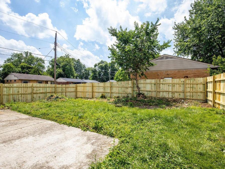 265 Jupiter Drive, Delhi Township, OH 45238 Photo 3