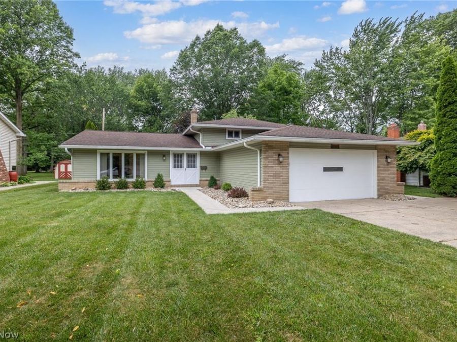 4668 Azalea Lane , North Olmsted, OH 44070 Photo 1