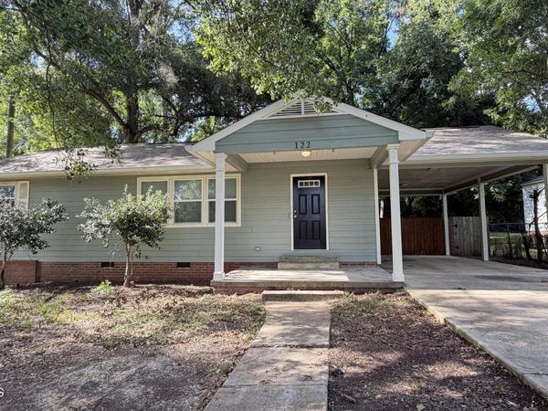 122 Cole, Starkville, MS 39759