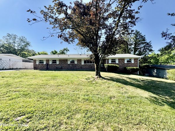 6124 Kirbury , Knoxville, TN 37909