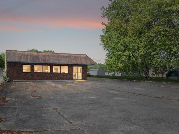 112 S Collins St , Tullahoma, TN 37388