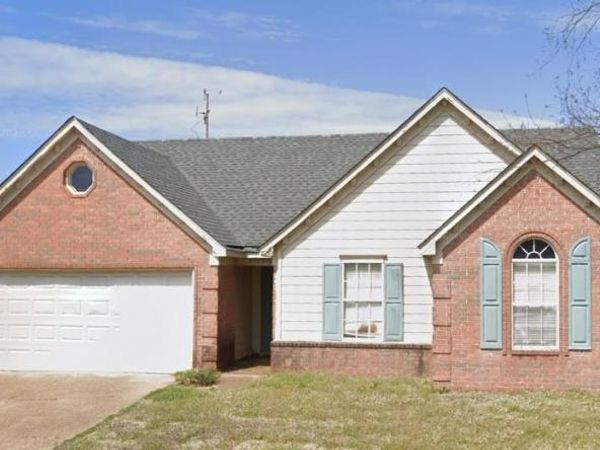 7558 SPRING MORNING DR, Memphis, TN 38125