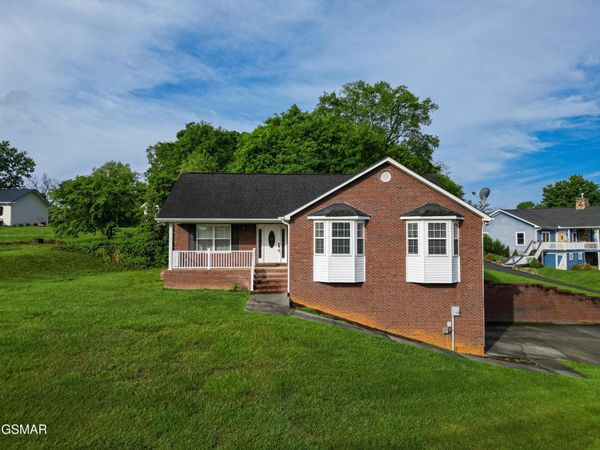 2147 Aaron Court , Sevierville, TN 37876