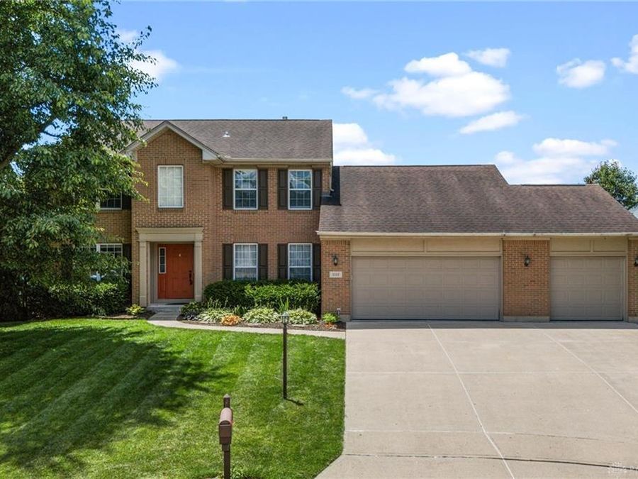 1111 Doe Circle, Fairborn, OH 45324 Photo 1
