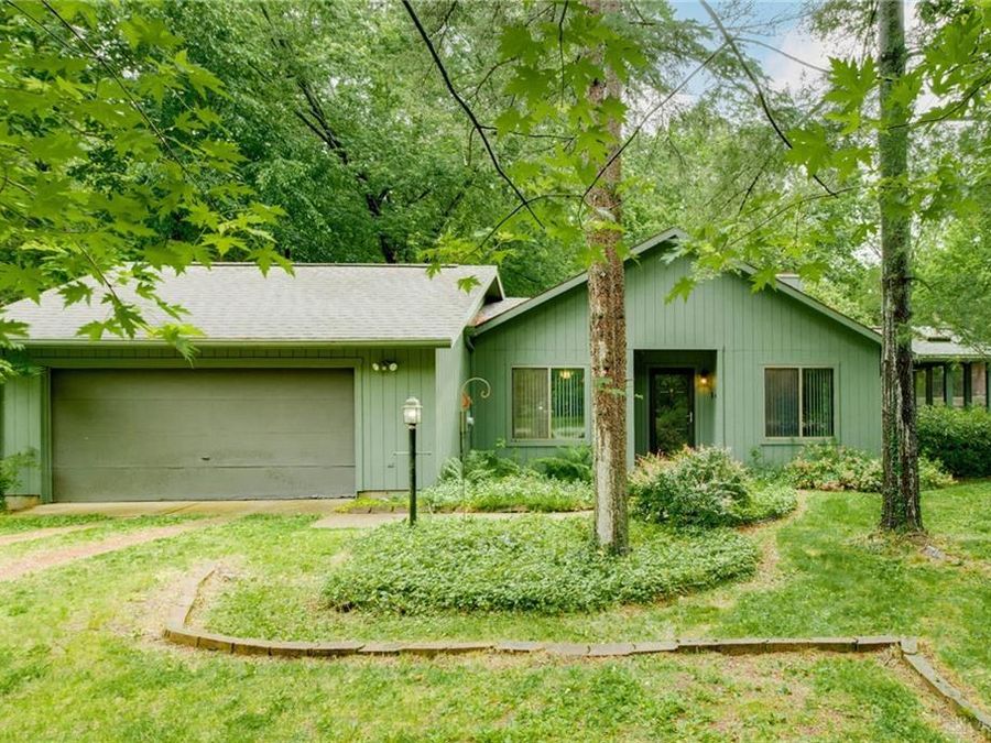 955 S High Street, Yellow Springs, OH 45387 Photo 1