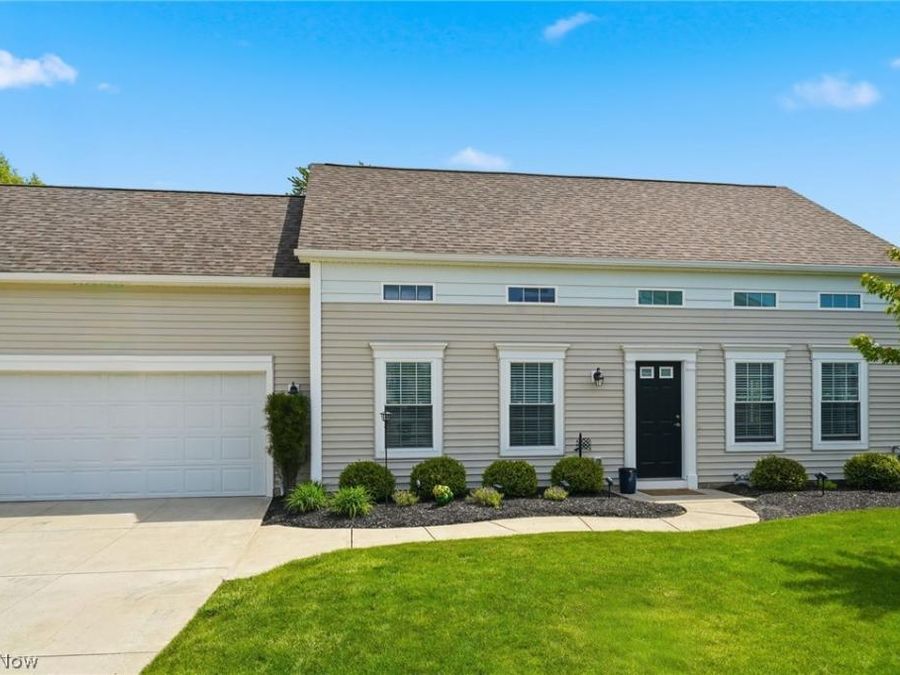 8704 Wakefield Run , North Ridgeville, OH 44039 Photo 1