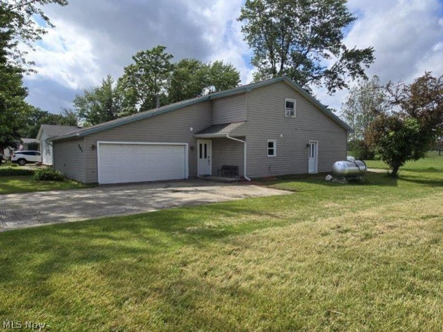 387 Stable Drive , Lagrange, OH 44050 Photo 1