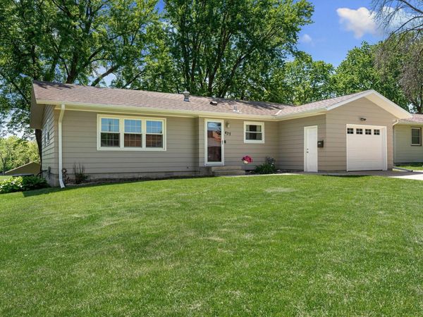 437 13th Street NE, Owatonna, MN 55060