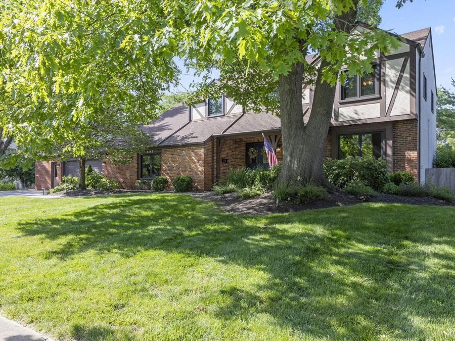 4342 Randmore Road , Columbus, OH 43220 Photo 1