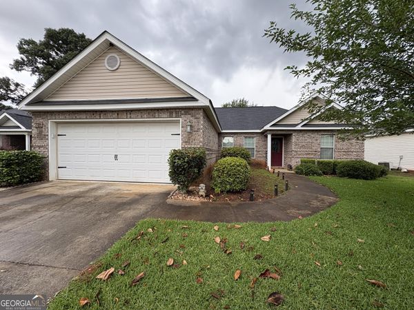 322 Manchester Lane, Byron, GA 31008