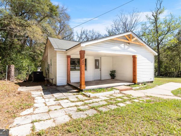 202 Martin Luther King Jr Drive, Perry, GA 31069
