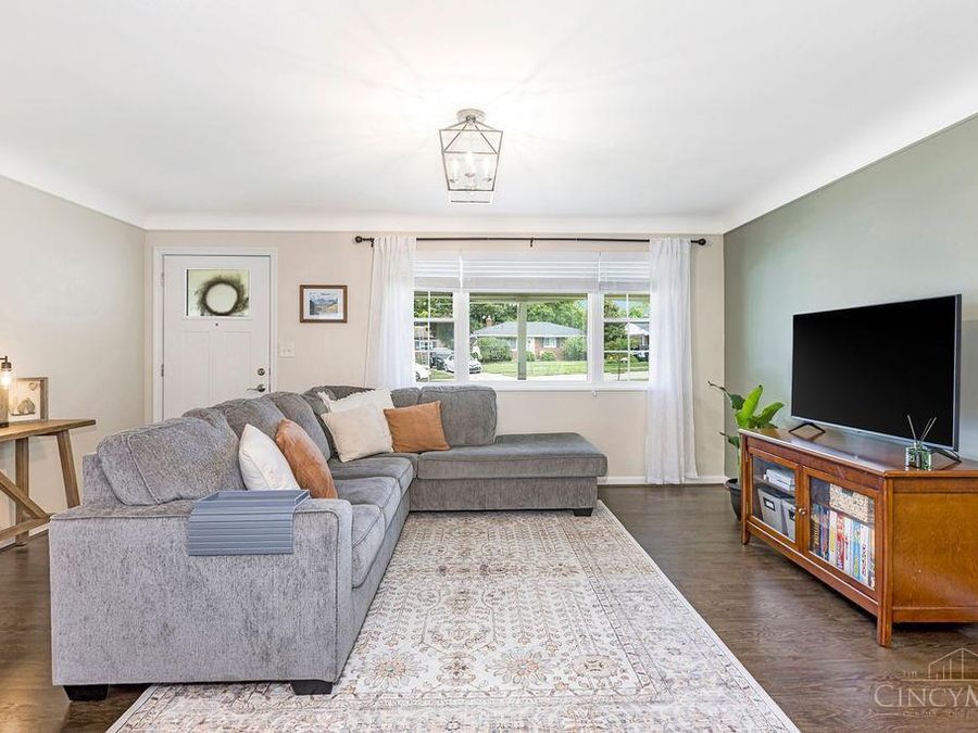 5893 Juvene Way, Delhi Township, OH 45233 Photo 17