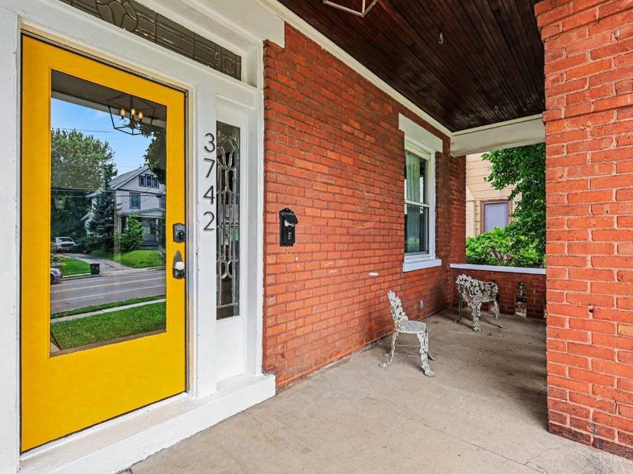3742 Applegate Avenue, Cheviot, OH 45211 Photo 2
