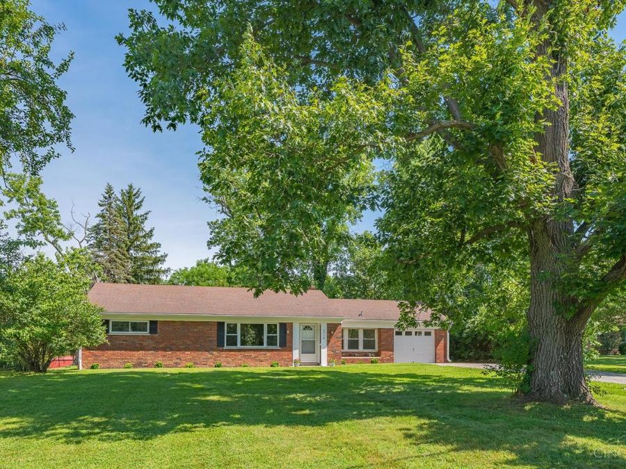 6718 Springdale Road, Colerain Township, OH 45247 Photo 1