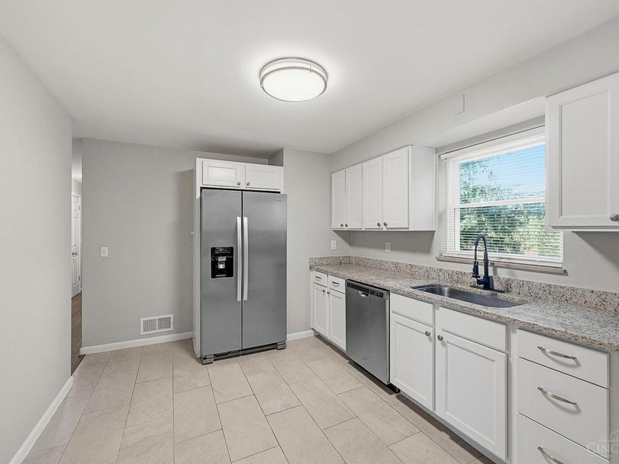 6718 Springdale Road, Colerain Township, OH 45247 Photo 9