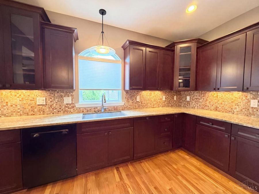8016 Stonegate Drive, Anderson Township, OH 45255 Photo 21