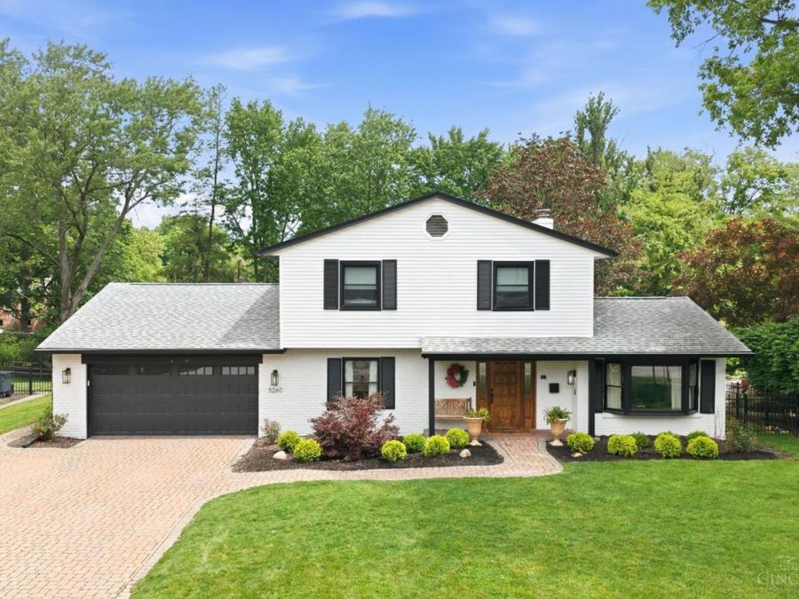 5260 Autumnwood Drive, Sycamore Township, OH 45242 Photo 1