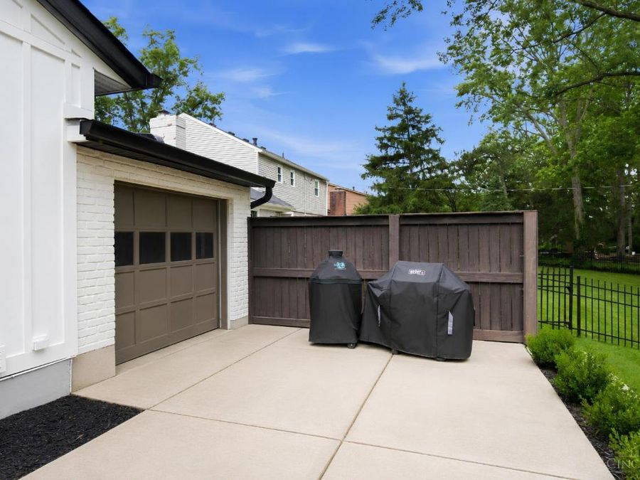 5260 Autumnwood Drive, Sycamore Township, OH 45242 Photo 46