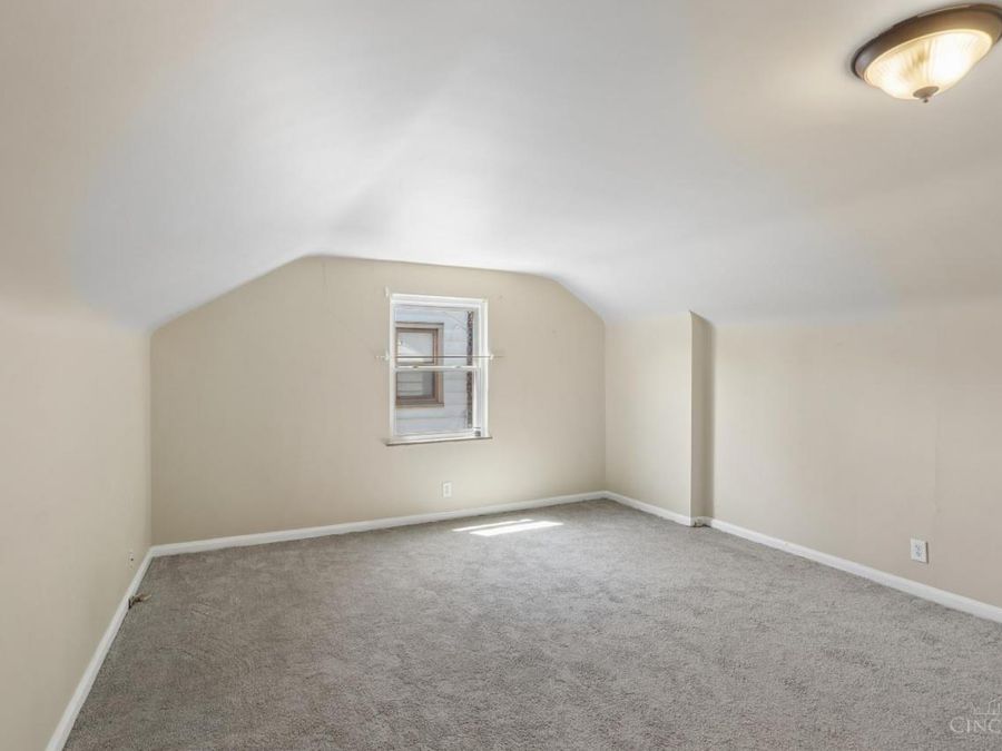 2652 Cedarbrook Drive, Golf Manor, OH 45237 Photo 13
