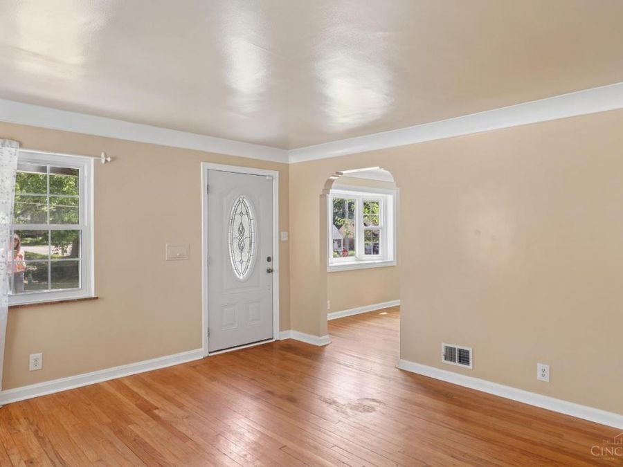 2652 Cedarbrook Drive, Golf Manor, OH 45237 Photo 4