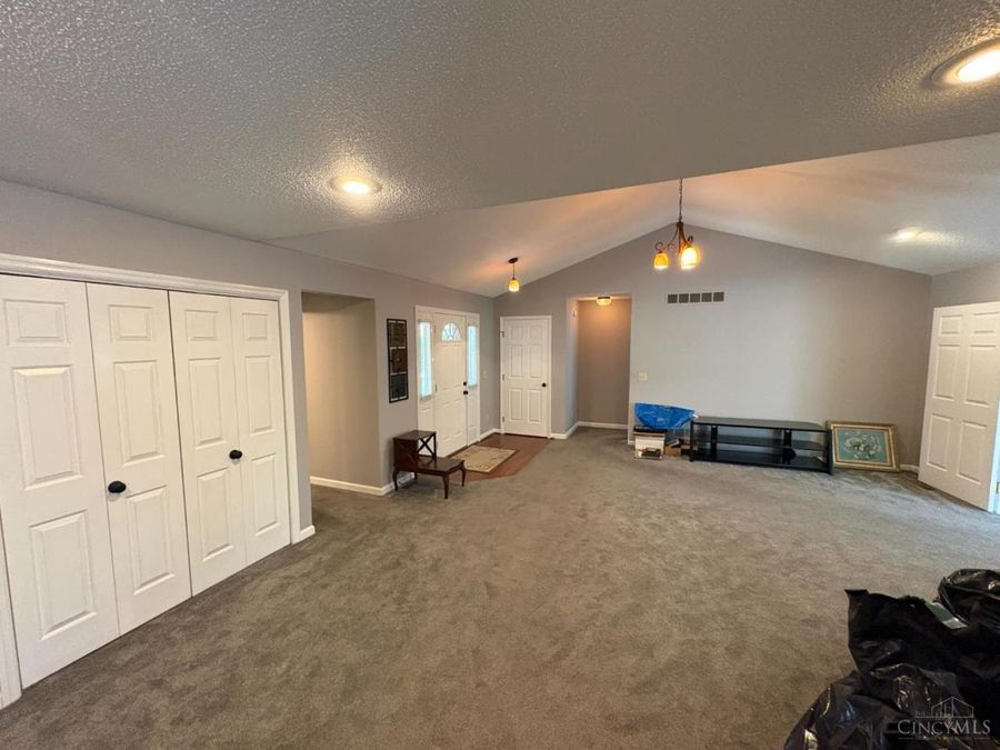 1240 Stephanie Drive, Hamilton, OH 45013 Photo 7