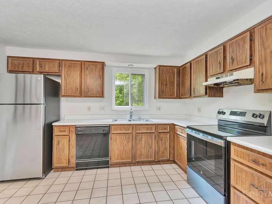 10683 Stonewood Court, Springfield Township, OH 45240 Photo 10