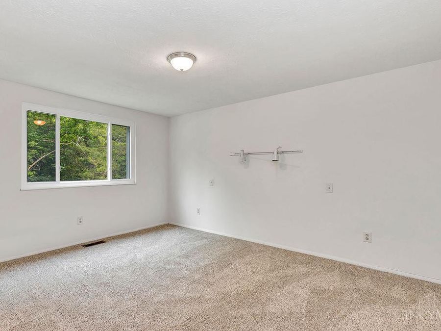10683 Stonewood Court, Springfield Township, OH 45240 Photo 14