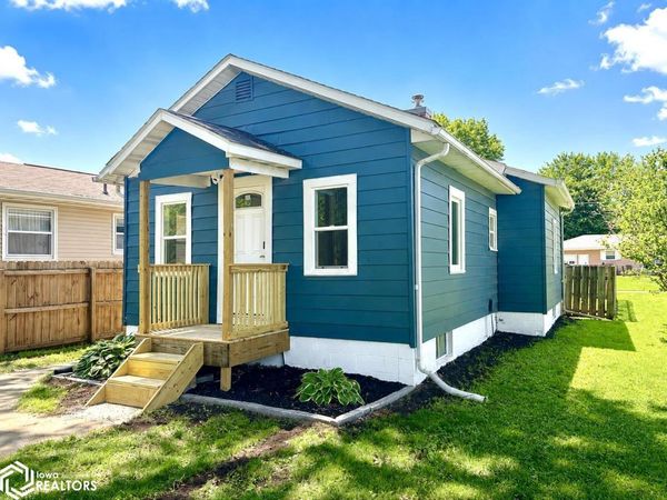2141 S. Central Ave, Burlington, IA 52601