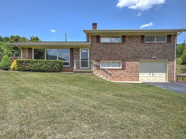 163 Valleyview, Gate City, VA 24251